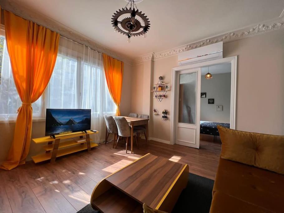Center Of Ortakoy,Stylish Apartment,New Decorated Istanbul Exterior photo